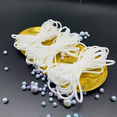 L'oreille élastique de masque chirurgical fait une boucle pour la bande élastique blanche de boucle d'oreille de masque protecteur 3mm
